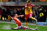 Bien qu'ils men�s 2 � 1 jusqu'� la 83e, Eduardo et les Sang et Or se sont inclin�s 2 � 3 face aux Bretons, r�duisant ainsi grandement les chances de maintien dans l'�lite.<br />PHOTO JOHAN BEN AZZOUZ / LA VOIX DU NORD
