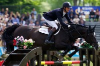 Le 14e jumping international, sous le soleil de Maubeuge.<br />PHOTO JOHAN BEN AZZOUZ / LA VOIX DU NORD