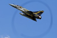 D�collage d'un Mirage 2000 de l'escadron de chasse du 1/12 Cambr�sis lors d'un exercice sous l'�gide de l'OTAN � la base a�rienne 103 de Cambrai.<br />PHOTO JOHAN BEN AZZOUZ / LA VOIX DU NORD