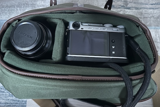 choosing a camera bag: here, a rolling case