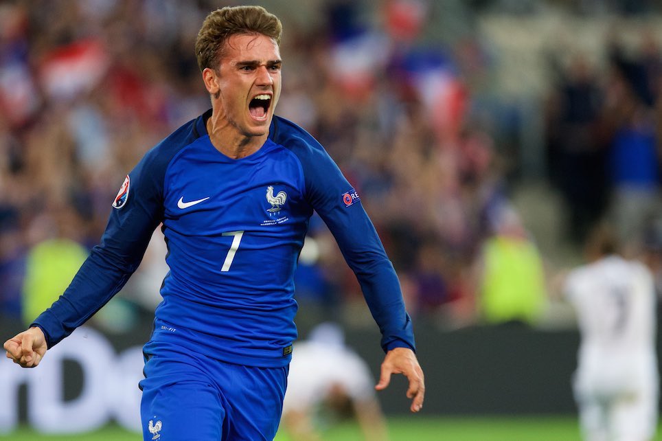 Sports photography: football